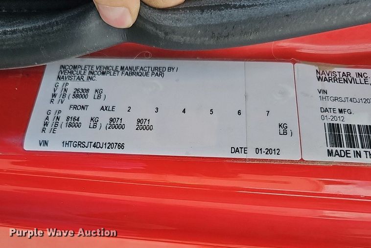 image for item DO2883 2013 International Work Star 7600  hook lift truck