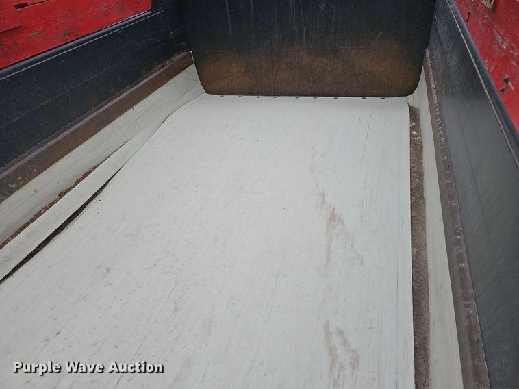 image for item DO2883 2013 International Work Star 7600  hook lift truck