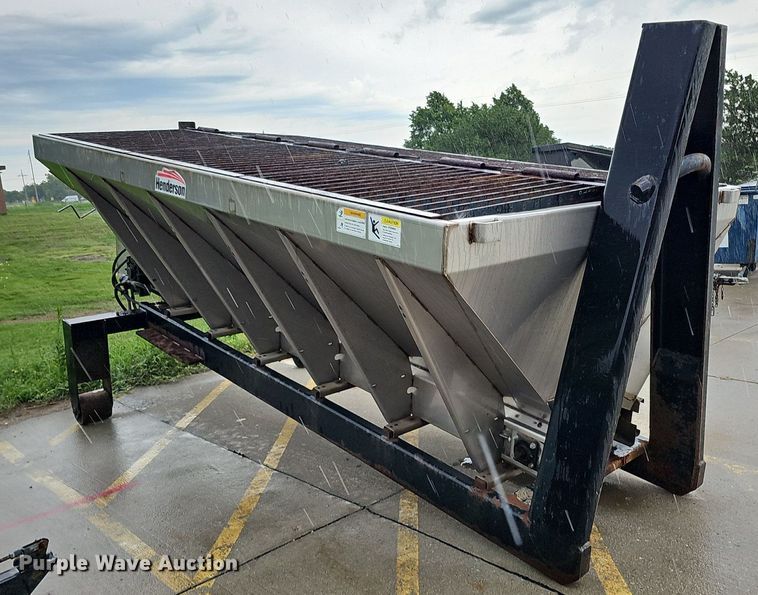 image for item DO2883 2013 International Work Star 7600  hook lift truck