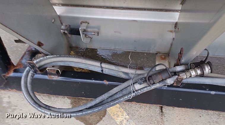 image for item DO2883 2013 International Work Star 7600  hook lift truck