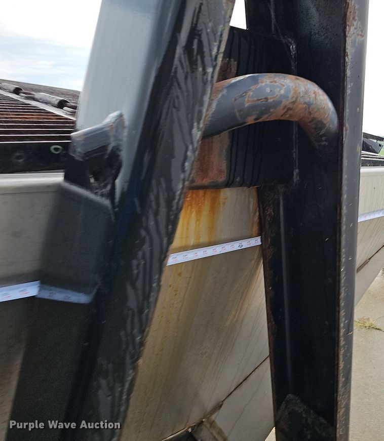 image for item DO2883 2013 International Work Star 7600  hook lift truck