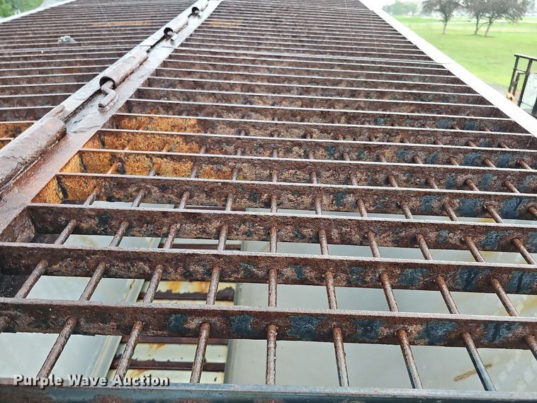 image for item DO2883 2013 International Work Star 7600  hook lift truck