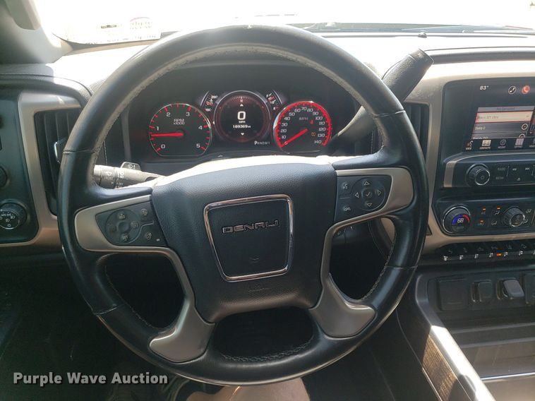 image for item DO2923 2015 GMC Sierra 2500HD Denali  Crew Cab pickup truck