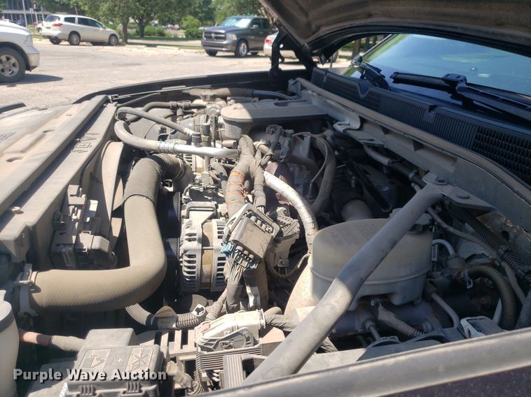 image for item DO2923 2015 GMC Sierra 2500HD Denali  Crew Cab pickup truck