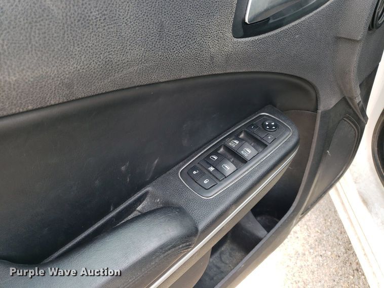 image for item DO2937 2019 Dodge Charger Police