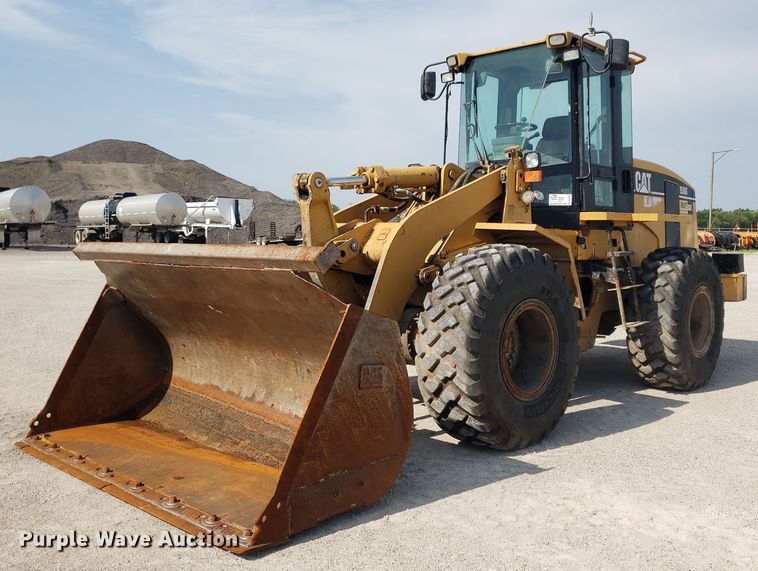 image for item DO2939 2003 Caterpillar 938G  wheel loader