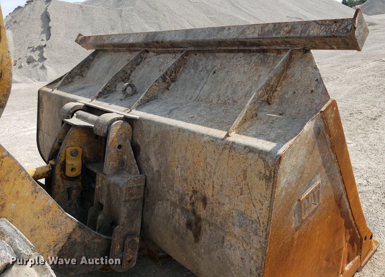 image for item DO2939 2003 Caterpillar 938G  wheel loader