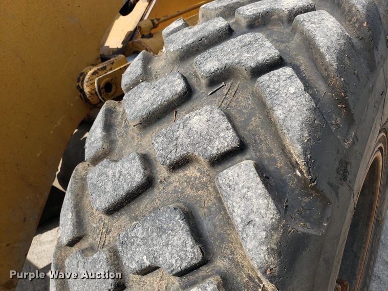 image for item DO2939 2003 Caterpillar 938G  wheel loader