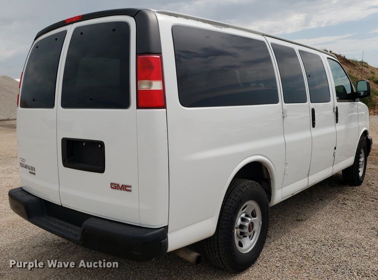 image for item DO2942 2012 GMC Savana G2500  van