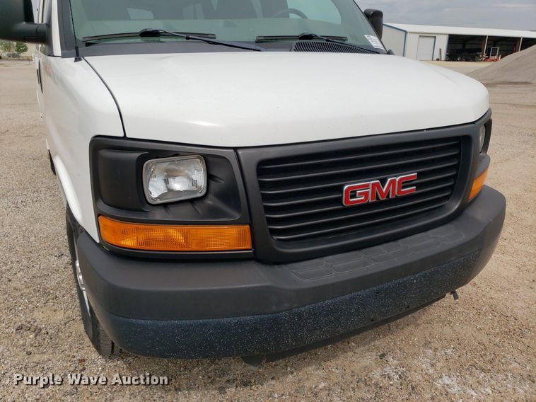 image for item DO2942 2012 GMC Savana G2500  van
