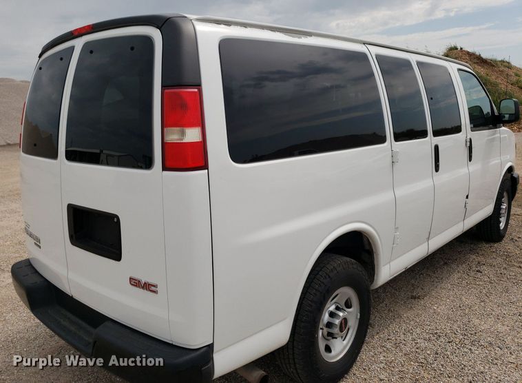 image for item DO2942 2012 GMC Savana G2500  van