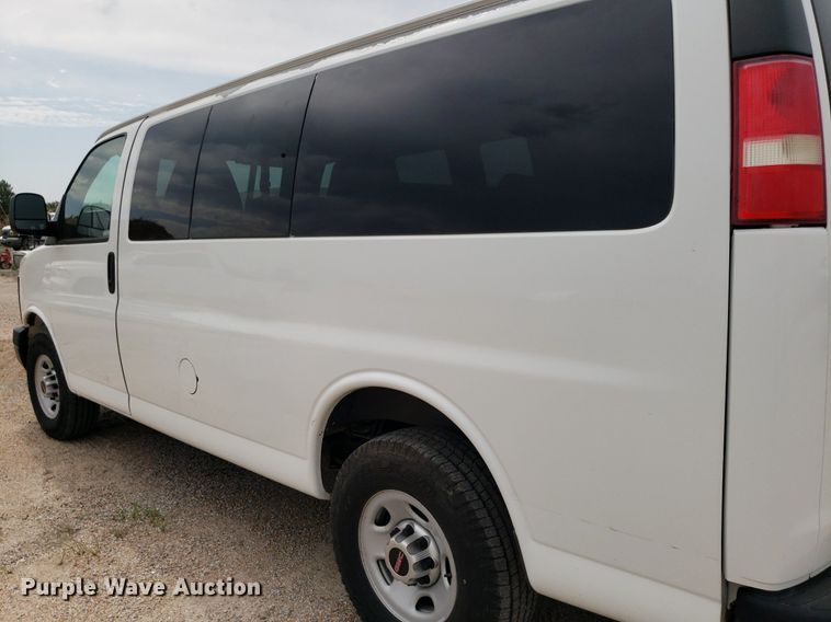 image for item DO2942 2012 GMC Savana G2500  van