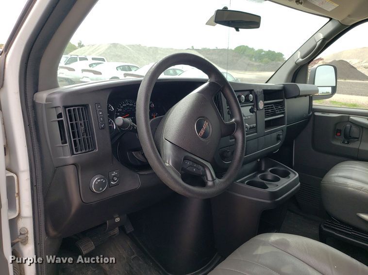 image for item DO2942 2012 GMC Savana G2500  van