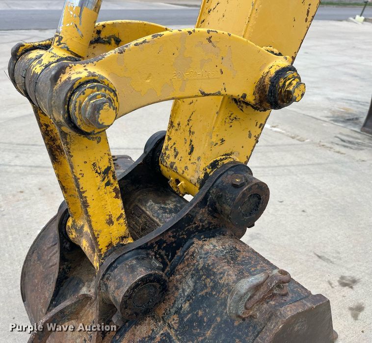 image for item DP0536 2004 Komatsu PC40MR-2  mini excavator