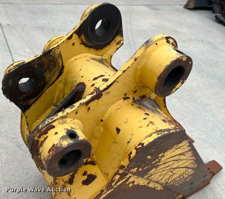 image for item DP0536 2004 Komatsu PC40MR-2  mini excavator