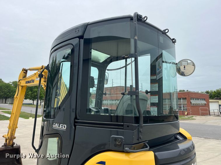 image for item DP0536 2004 Komatsu PC40MR-2  mini excavator