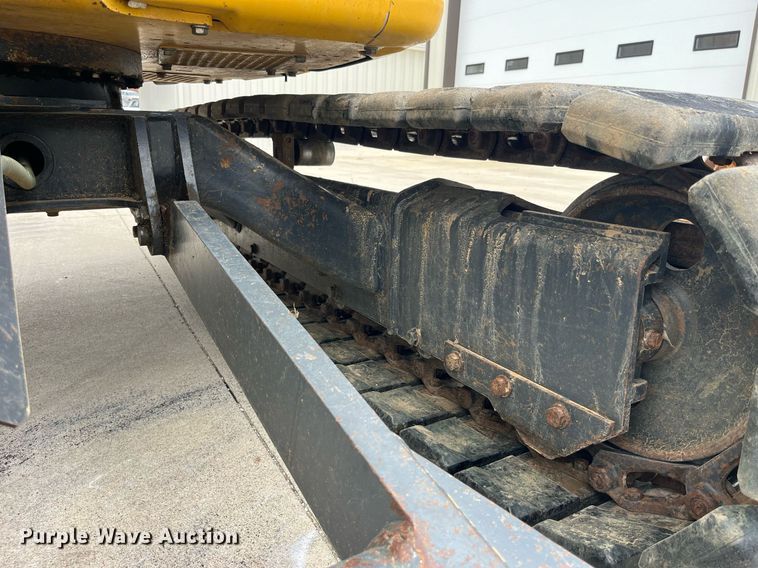 image for item DP0536 2004 Komatsu PC40MR-2  mini excavator