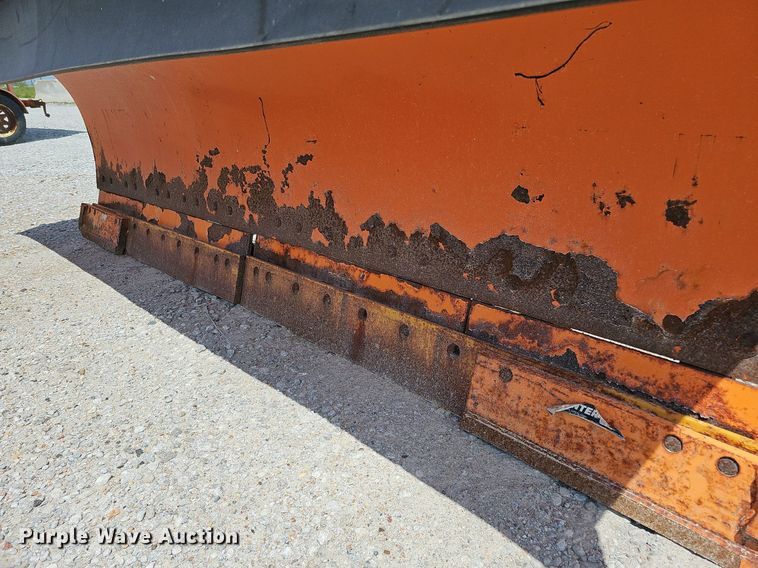 image for item DQ0099 Monroe MP38R10-ISTE-FL  120" W snow plow