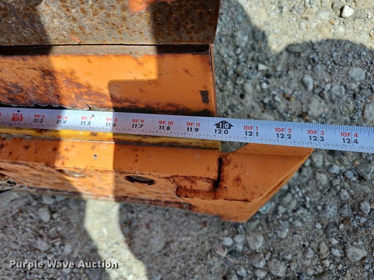 image for item DQ0099 Monroe MP38R10-ISTE-FL  120" W snow plow