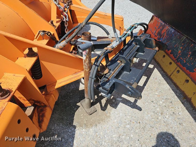 image for item DQ0099 Monroe MP38R10-ISTE-FL  120" W snow plow