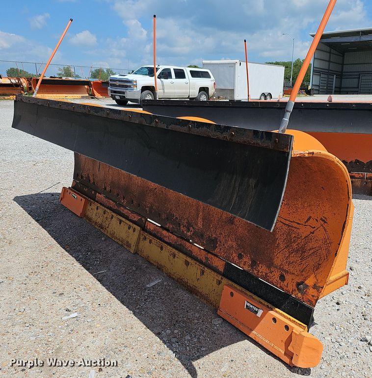 image for item DQ0100 Monroe MP38R10-ISTE-FL  120" W snow plow