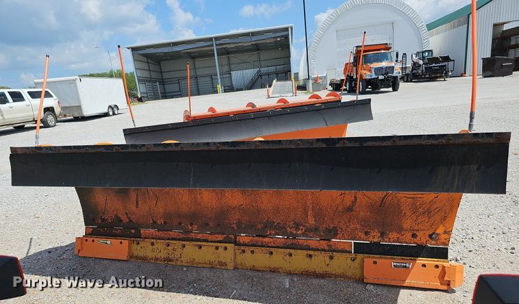 image for item DQ0100 Monroe MP38R10-ISTE-FL  120" W snow plow