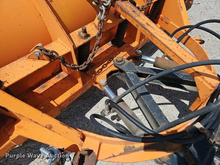 image for item DQ0100 Monroe MP38R10-ISTE-FL  120" W snow plow