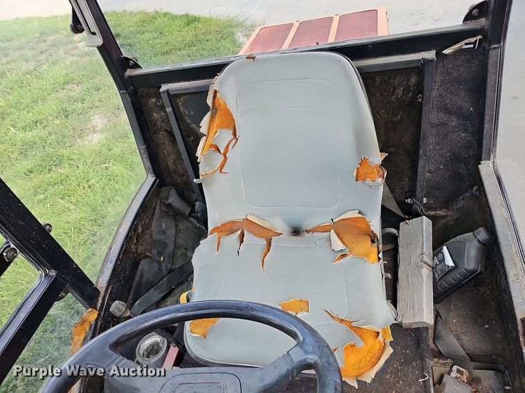 image for item DQ0101 Jacobsen Turfcat T628D  lawn mower