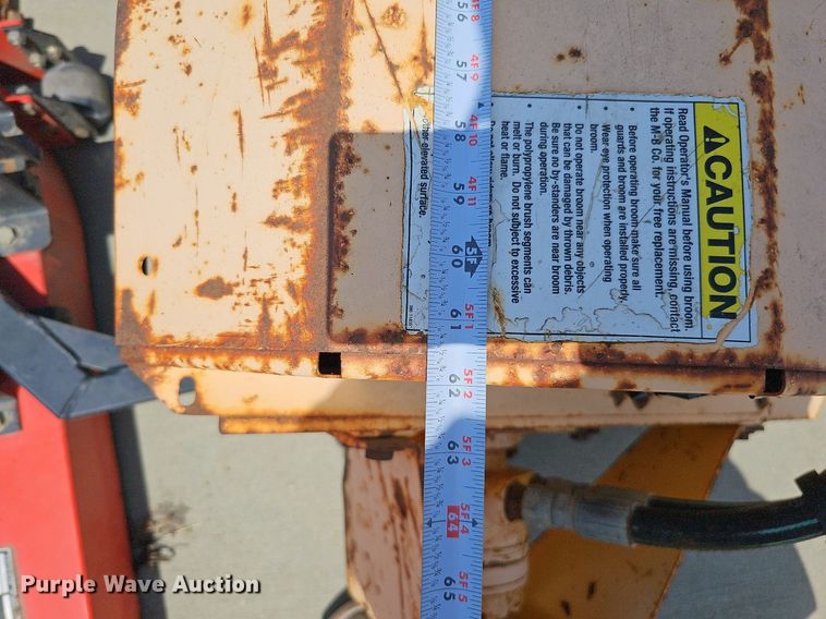 image for item DQ0101 Jacobsen Turfcat T628D  lawn mower