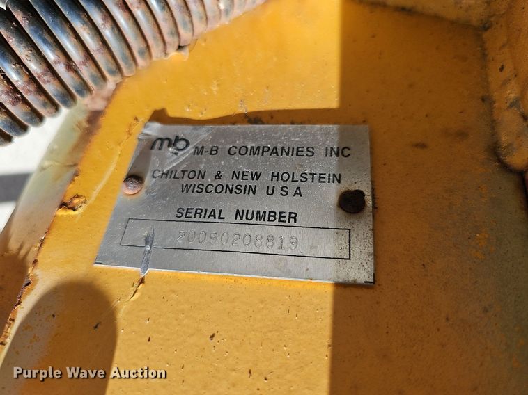 image for item DQ0101 Jacobsen Turfcat T628D  lawn mower