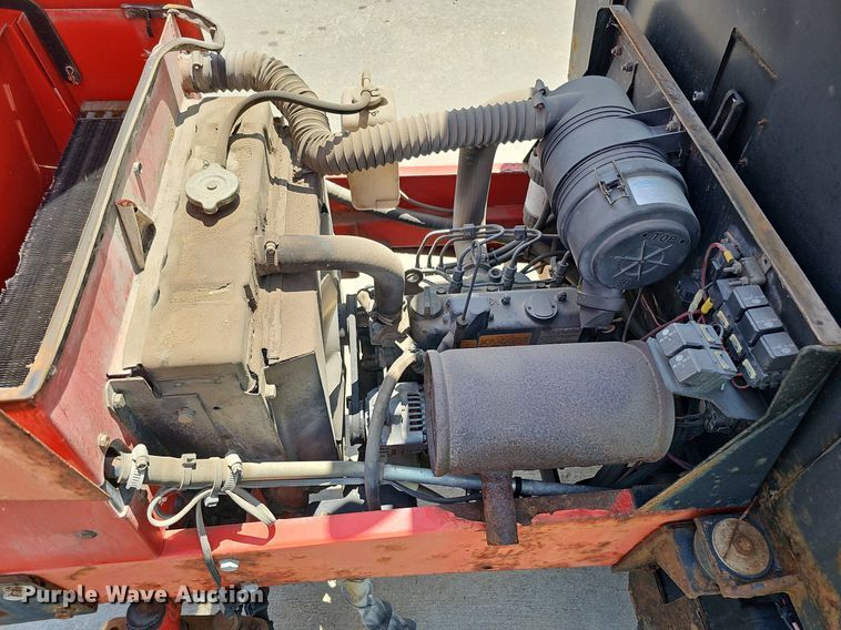 image for item DQ0101 Jacobsen Turfcat T628D  lawn mower