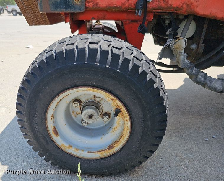 image for item DQ0101 Jacobsen Turfcat T628D  lawn mower