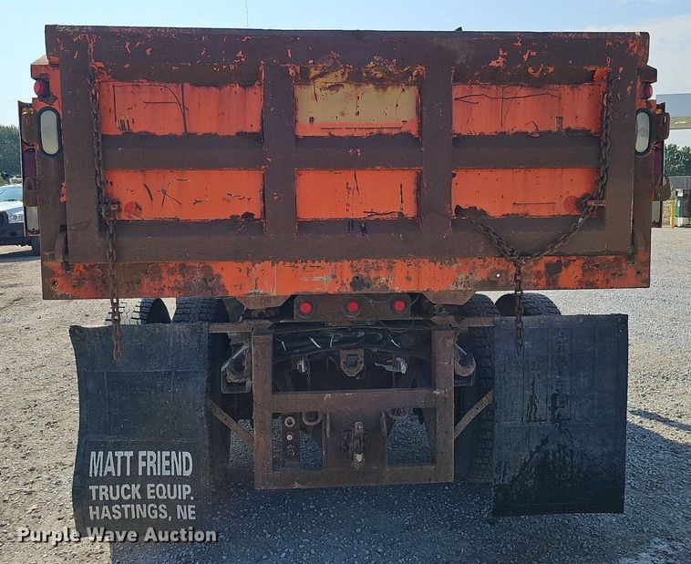 image for item DQ0103 2005 Freightliner Business Class M2 106  dump truck