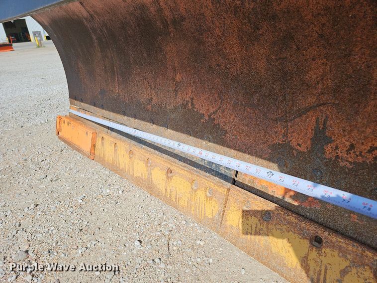 image for item DQ0103 2005 Freightliner Business Class M2 106  dump truck