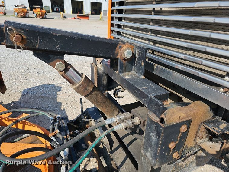 image for item DQ0103 2005 Freightliner Business Class M2 106  dump truck