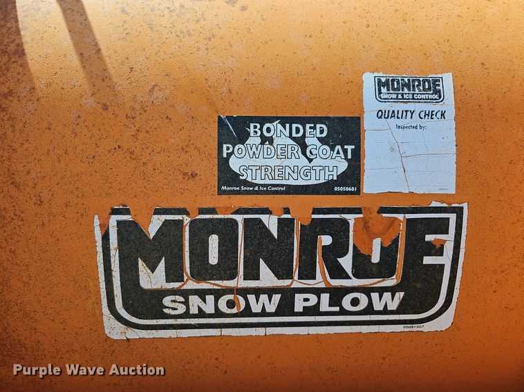 image for item DQ0103 2005 Freightliner Business Class M2 106  dump truck