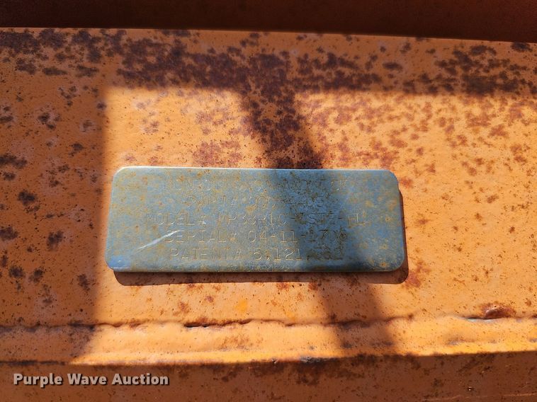 image for item DQ0103 2005 Freightliner Business Class M2 106  dump truck