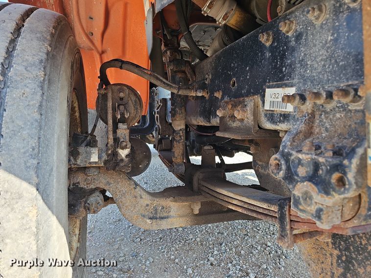 image for item DQ0103 2005 Freightliner Business Class M2 106  dump truck