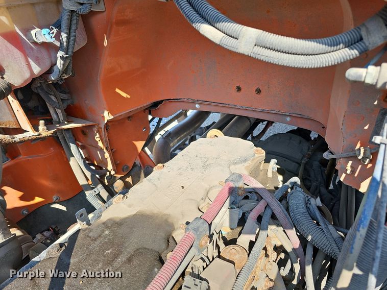 image for item DQ0103 2005 Freightliner Business Class M2 106  dump truck