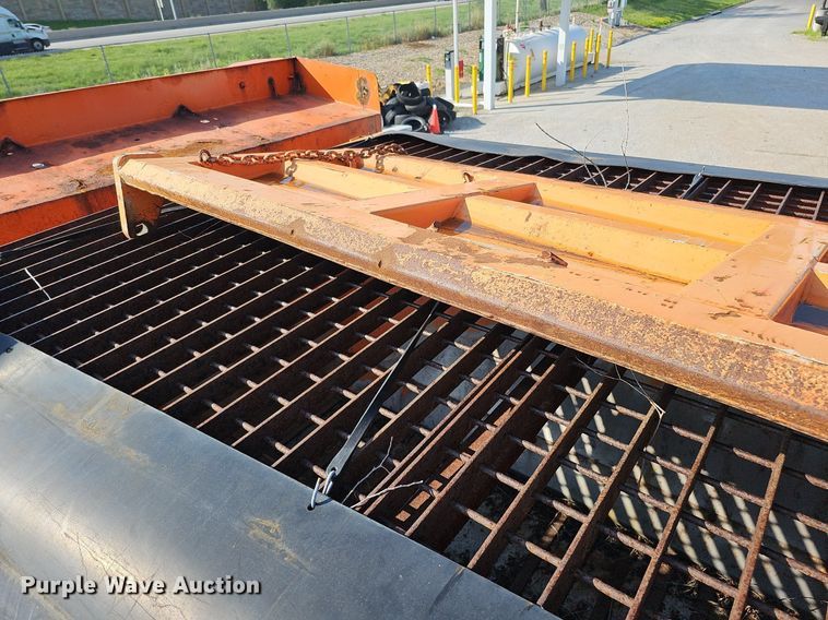 image for item DQ0104 2007 International 7400  dump truck