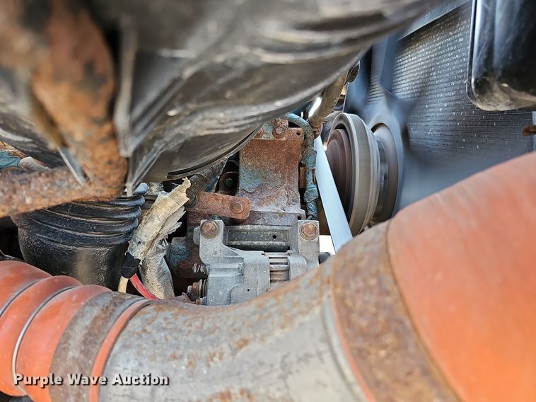 image for item DQ0104 2007 International 7400  dump truck