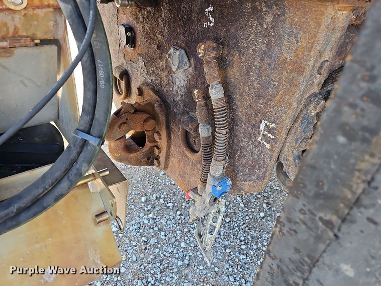 image for item DQ0104 2007 International 7400  dump truck