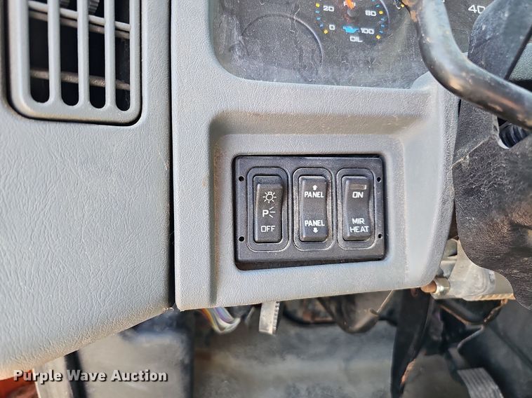 image for item DQ0104 2007 International 7400  dump truck