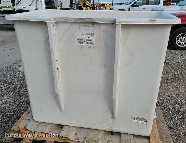 image for item DQ0106 Altec  non-insulated bucket