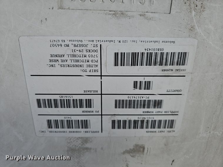 image for item DQ0106 Altec  non-insulated bucket