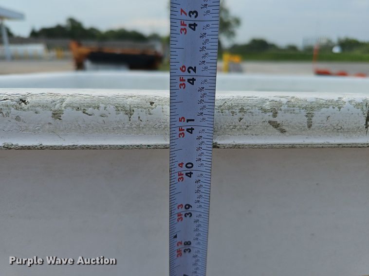 image for item DQ0106 Altec  non-insulated bucket