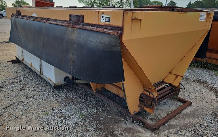 image for item DQ0107 Henderson FSH13X409SS  spreader