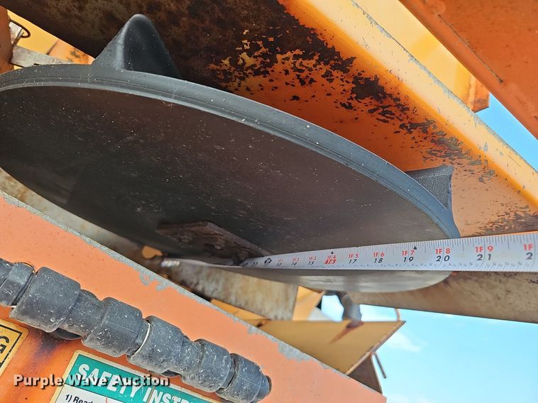 image for item DQ0107 Henderson FSH13X409SS  spreader