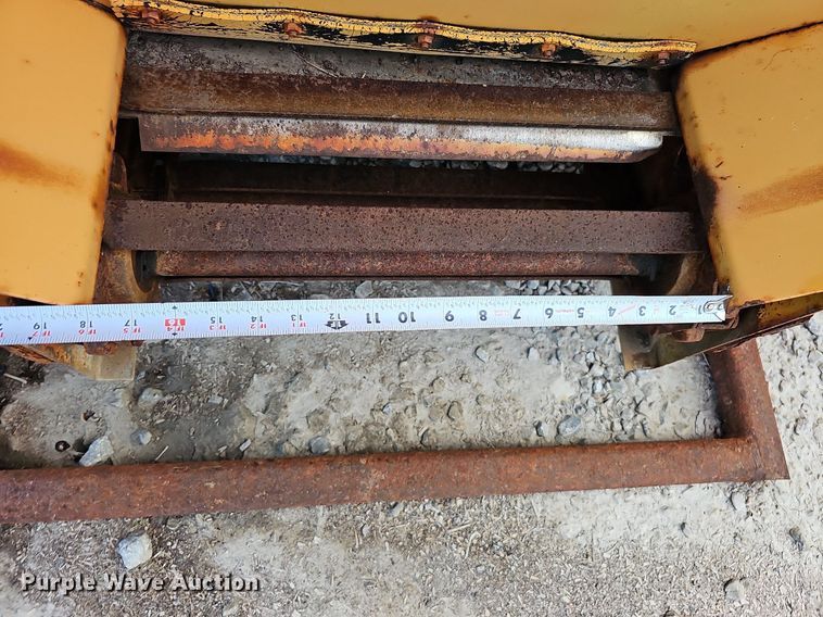 image for item DQ0107 Henderson FSH13X409SS  spreader