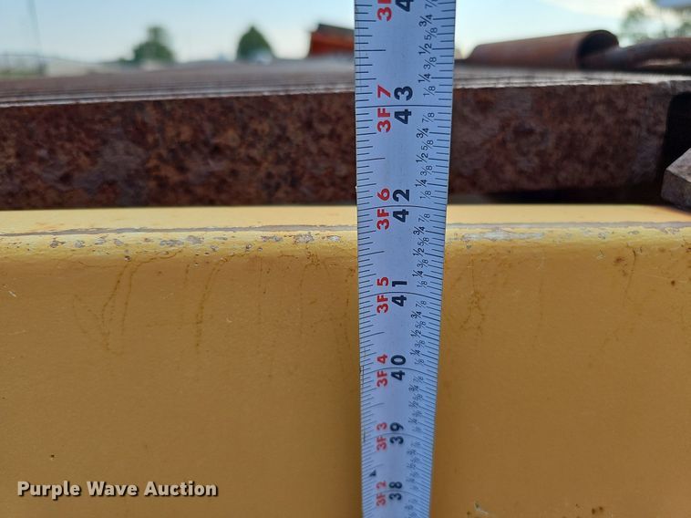 image for item DQ0107 Henderson FSH13X409SS  spreader